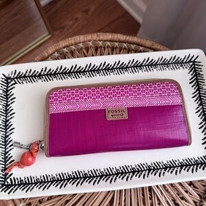 Fossil Pink Magenta Wallet